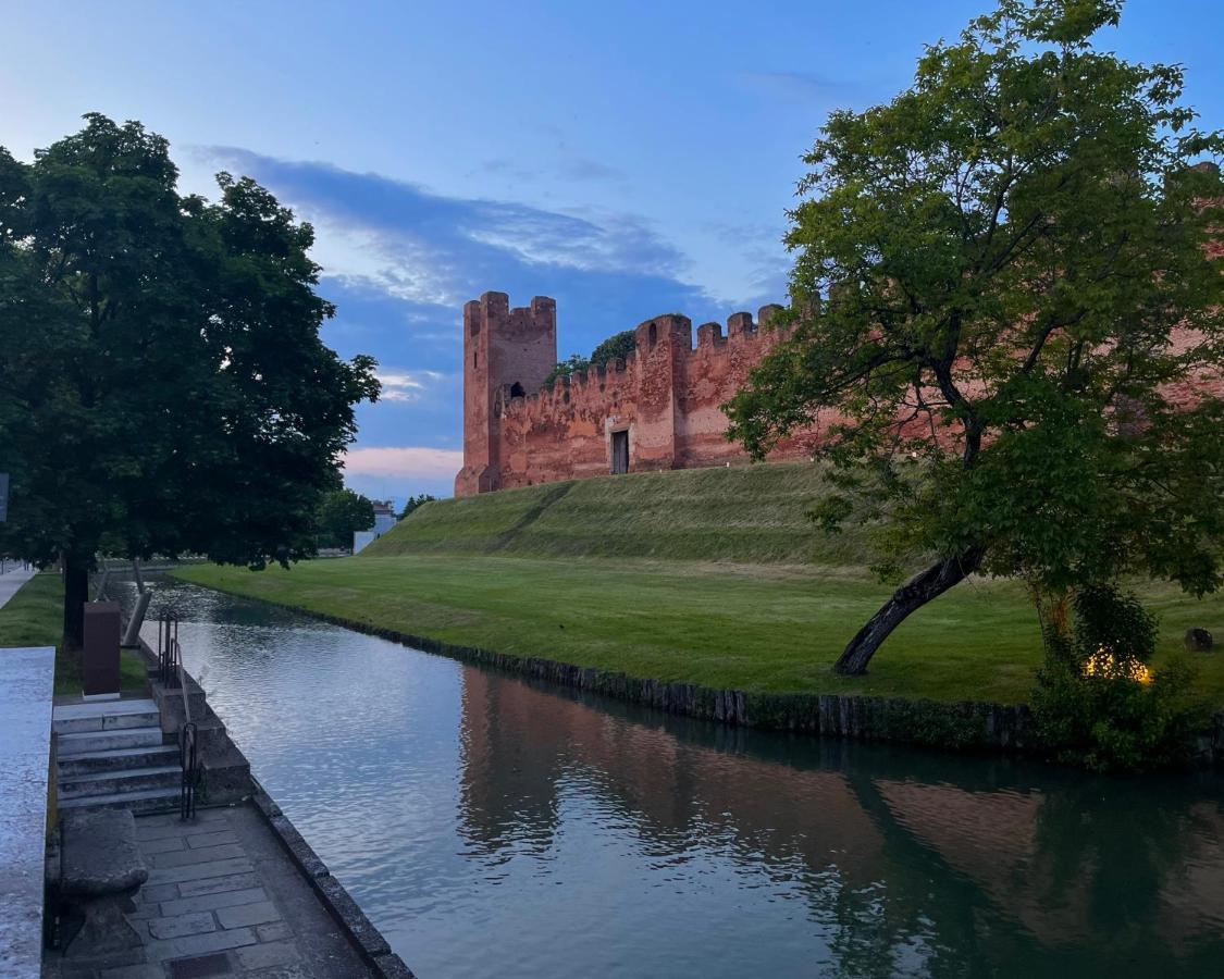 Residence Duomo Castelfranco Veneto Bagian luar foto